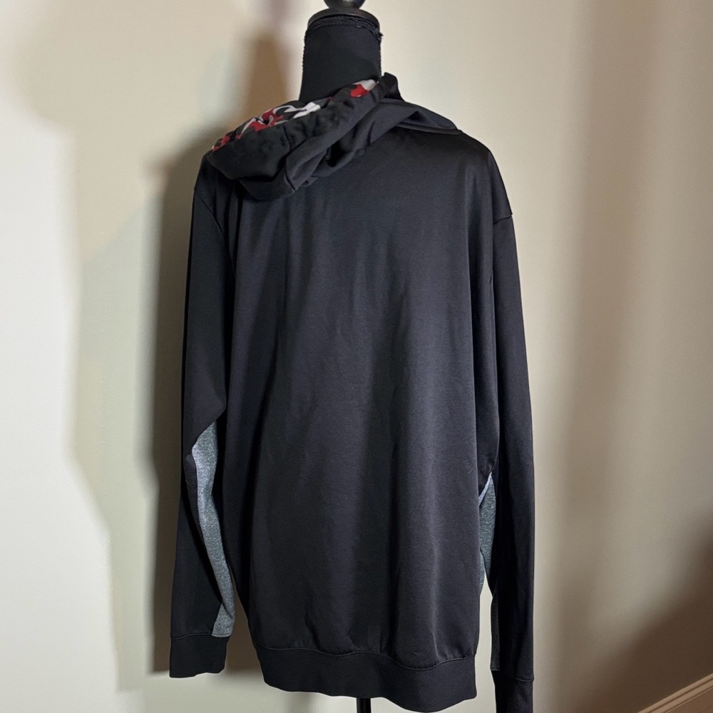 Marvel Black and Red Hoodie - Picture 7 of 8